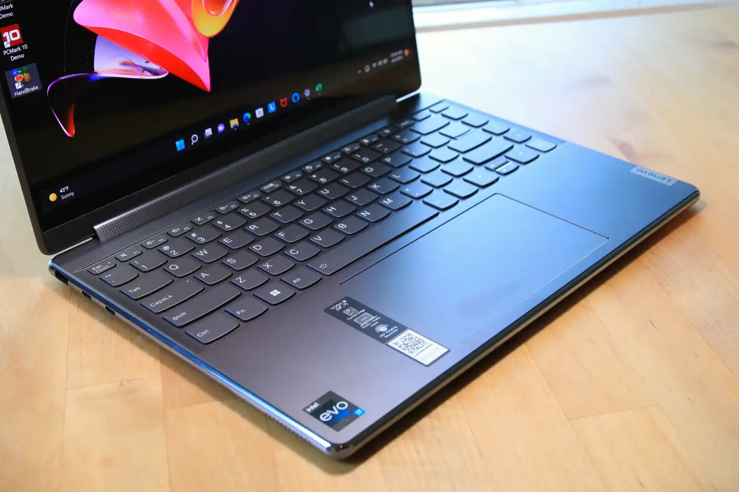 Đánh giá Lenovo Yoga 9i 14: Đỉnh cao của thiết kế