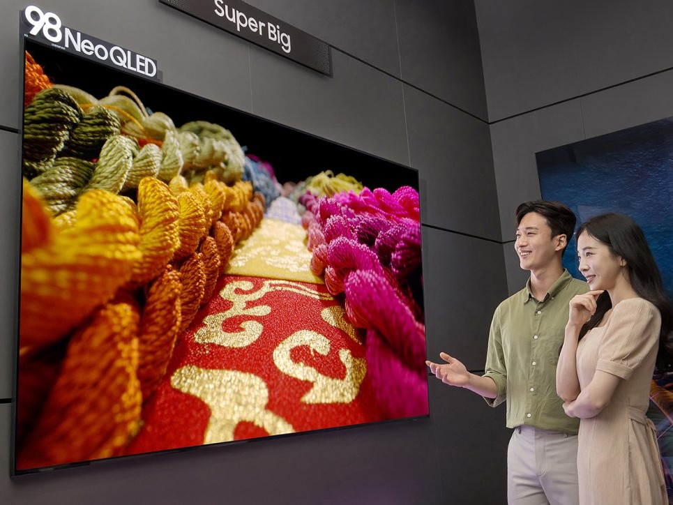 TV Samsung NEO QLED 98 inch 2022 ra mắt: TV cao cấp nhất nhà Samsung