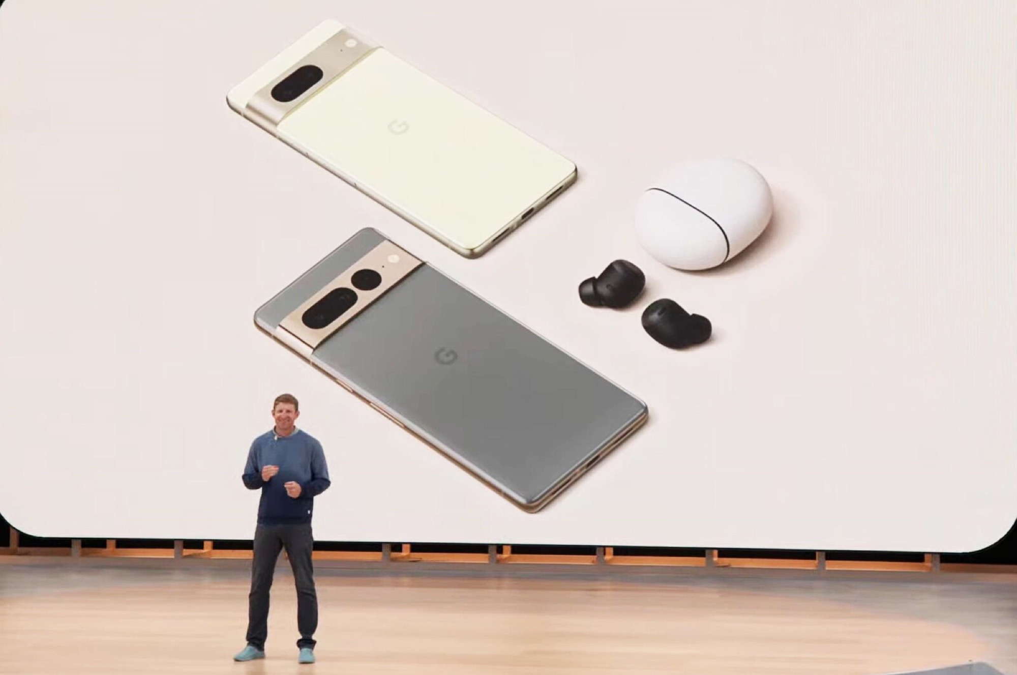 Google Pixel 7 lộ diện chi tiết cấu hình và mức giá trước sự kiện