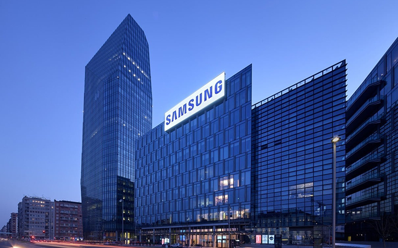 Bất chấp sự sụt giảm lợi nhuận, Samsung vẫn đứng đầu thế giới ngành chip bán dẫn