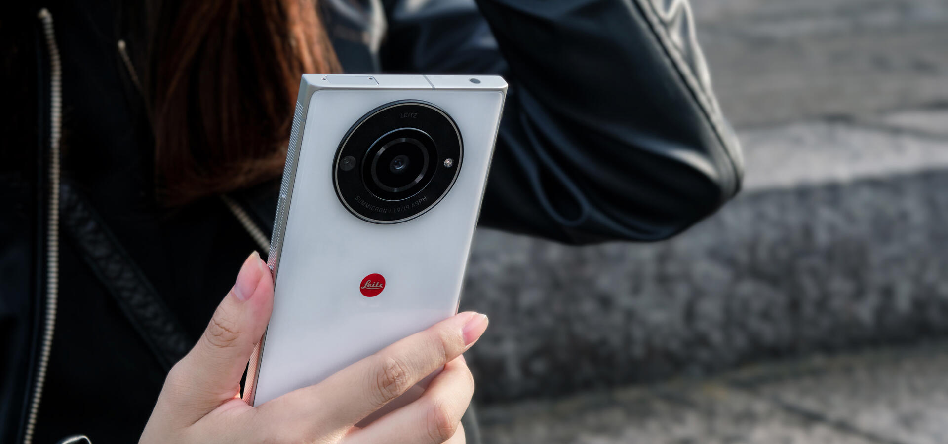 Leica Leitz Phone 2_4