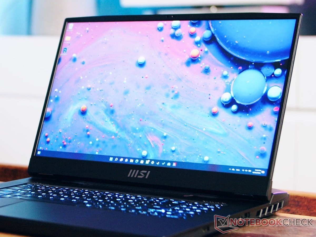 MSI Titan GT77 HX lộ diện: Tấm nền MiniLED 4K 144Hz, RTX 4000 Series