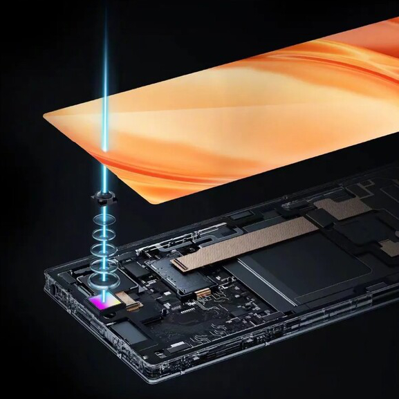 Camera trước ẩn sau màn hình trên ZTE Nubia Z50 Ultra