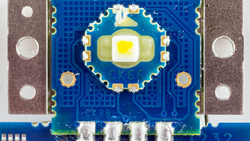 Cấu tạo của TrackPoint
