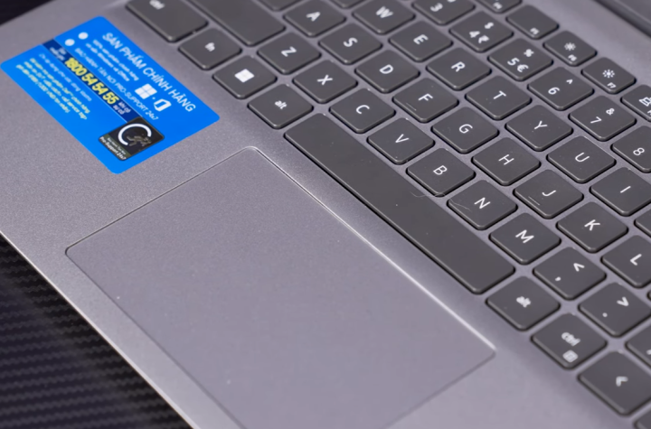 Bàn phím và touchpad trên Dell Vostro 14 3430