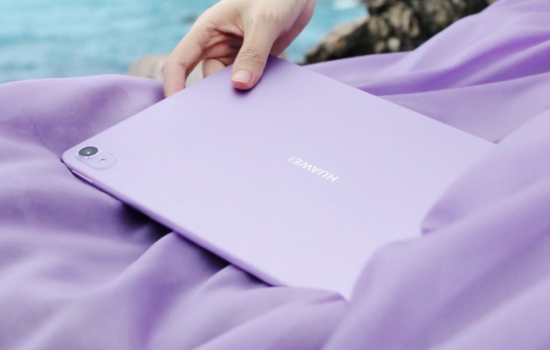 Thiết kế trên Huawei MatePad Air