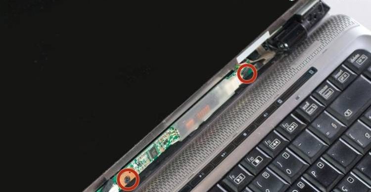 Cao áp của Laptop bị hỏng cần được thay thế