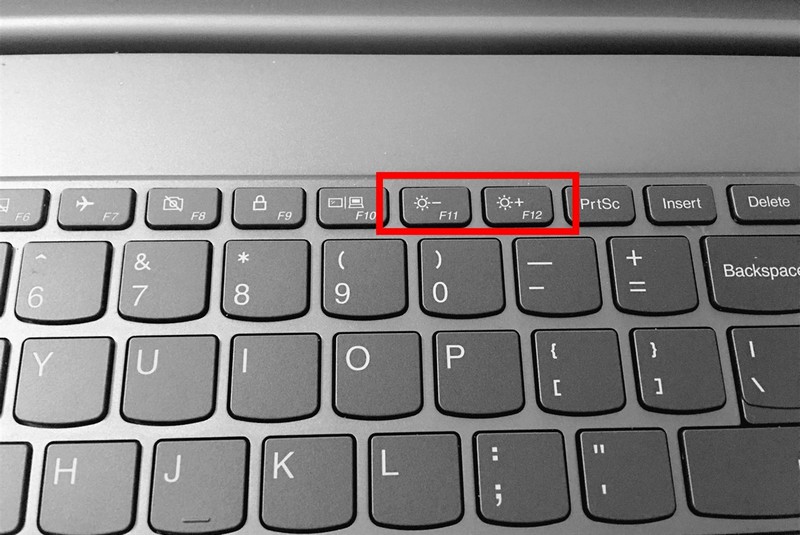 Phím tắt tăng độ sáng màn hình laptop dell