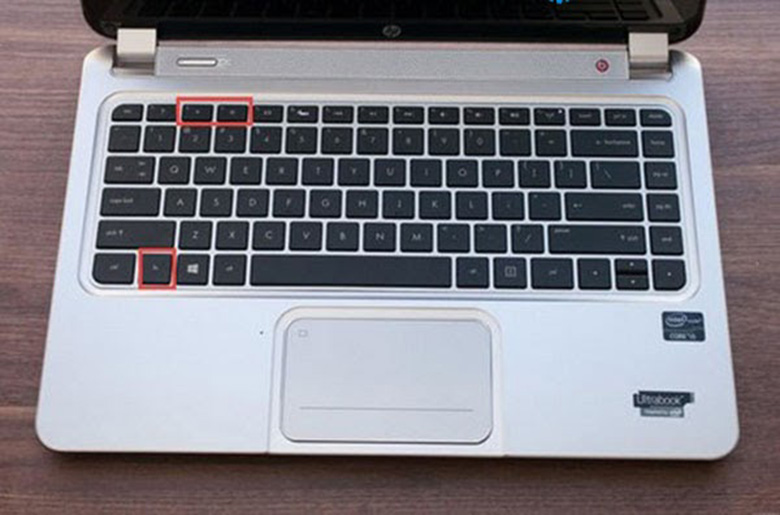 Sử dụng tổ hợp phím