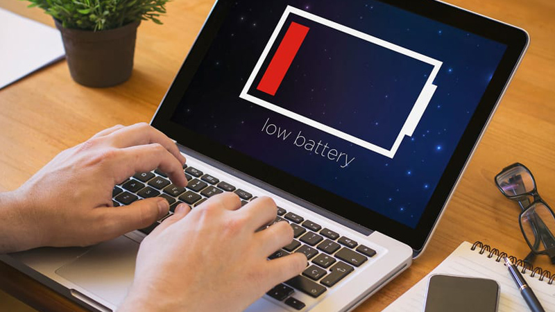 Dấu hiệu pin laptop bị chai