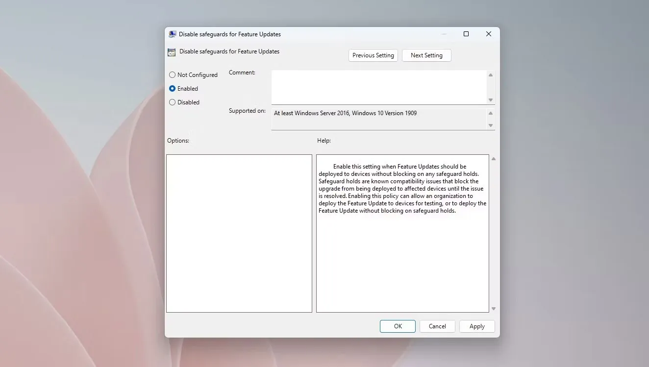 Tùy chọn Enabled trong Local Group Policy Editor